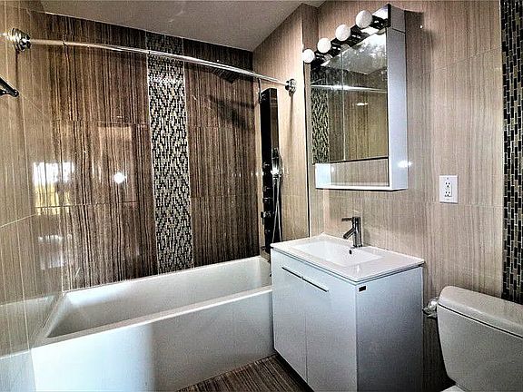 4th image of 2409 Ocean Ave APT 2B