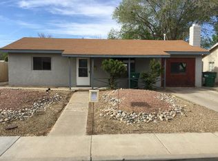 805 E 24th St, Farmington, NM 87401
