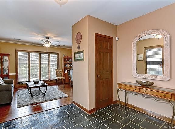 5th image of 4922 Torrey Pines Ct