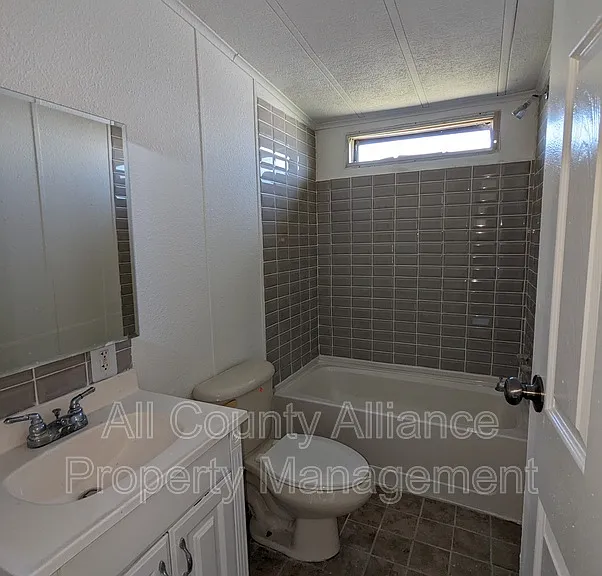 34335 Lodge Dr — Photo 14