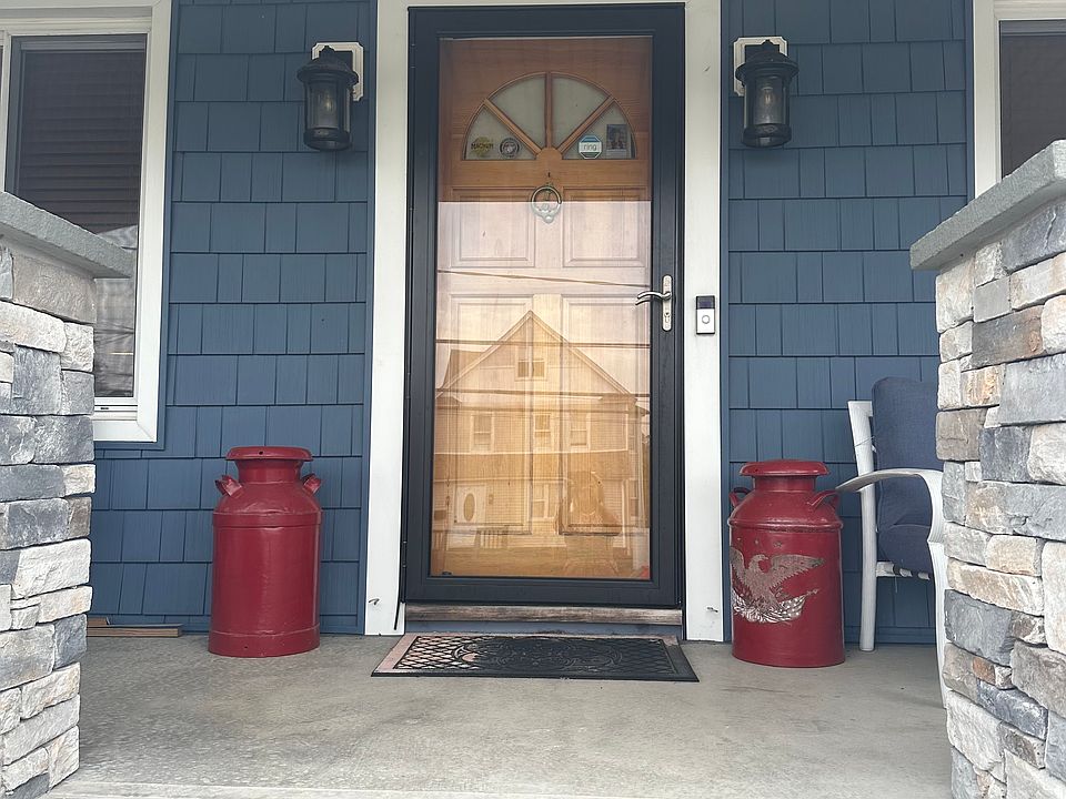 1st image of 0 Westside Ave #1