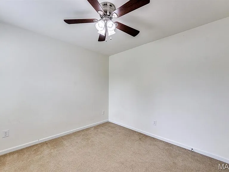 646 Fair Bluff Dr — Photo 28