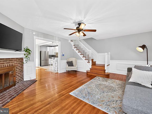 5th image of 6378 W Montgomery Ave