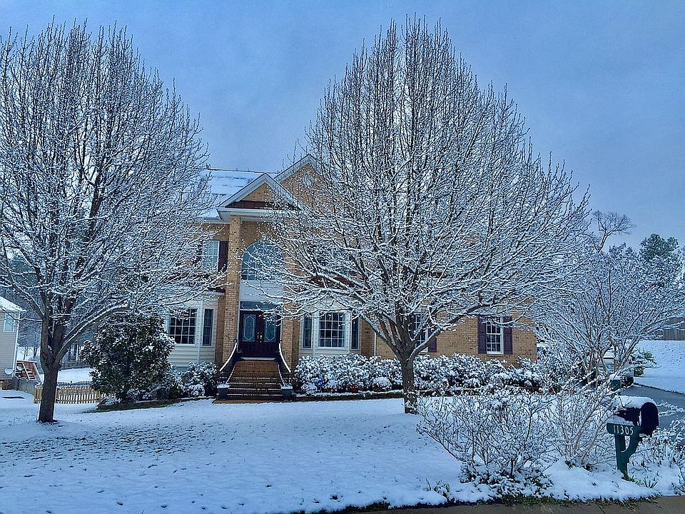 2nd image of 11305 Country Oaks Cir