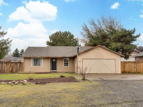 502 6th Ave, Dallesport, WA 98617