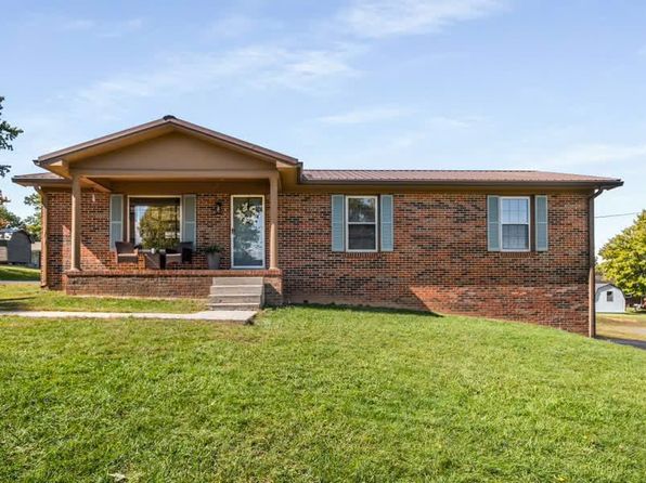 208 Lee Ave
