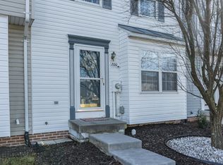200 Sherando Cir, Stephens City, VA 22655