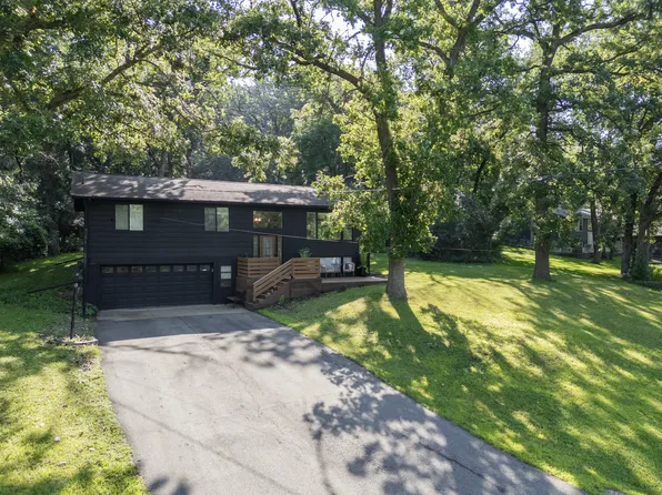 2018 Edgewood Ct SW, Rochester, MN 55902