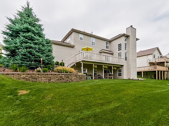 3rd image of 2917 N Southern Hills Dr