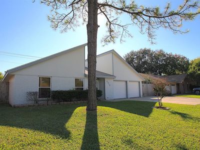 2713 7th Ave N, Texas City, TX, 77590