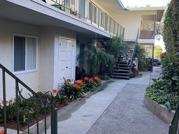 2nd image of 212 Oceano Ave #5