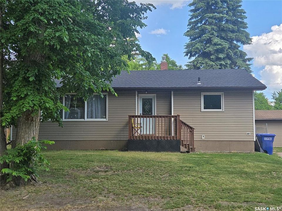 1st image of 27 Antrim STREET