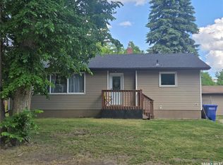 27 Antrim St, Lanigan, SK S0K1H0