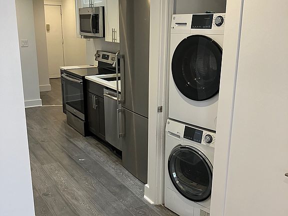 2nd image of 65 Seaman Ave APT 5C