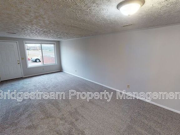 2nd image of 852 Randler Ave