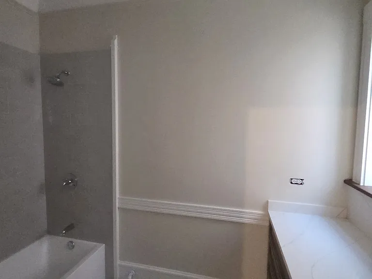 Primary bath.