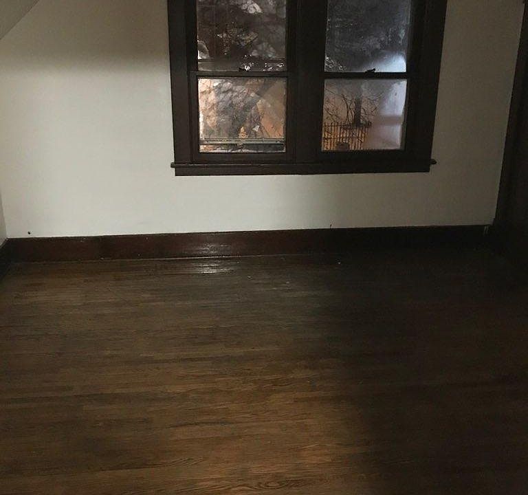 2nd image of 448 Doat St