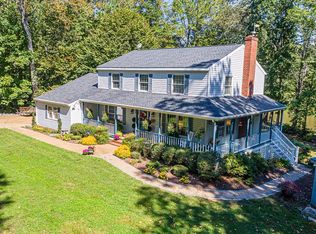 198 Lake Dr #A, Tappahannock, VA 22560