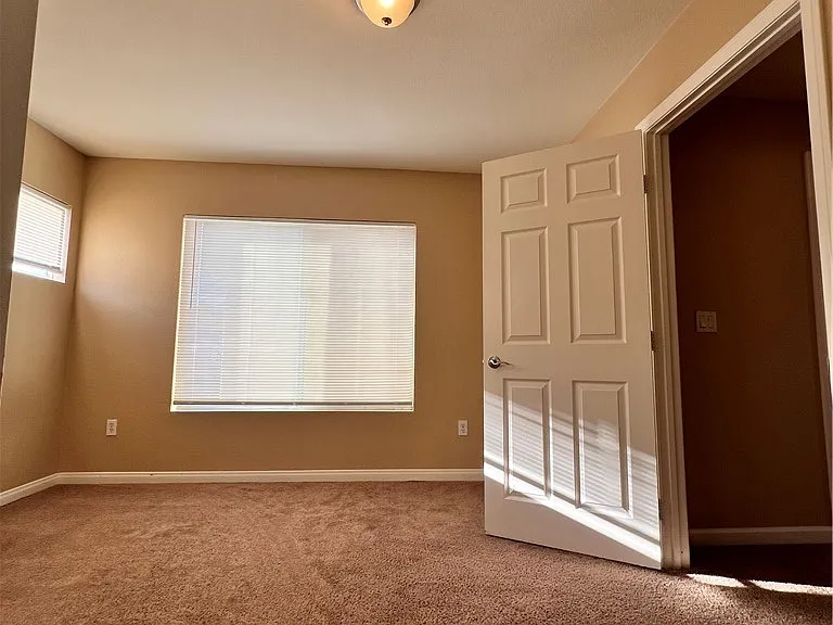 8237 Golden Flowers St — Photo 29