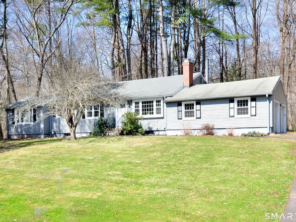 25 Red Stone Dr, Weatogue, CT 06089