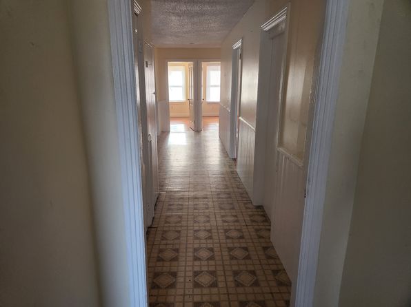 45 Academy Ave Floor 3