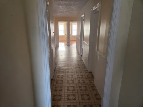 45 Academy Ave Floor 3, Providence, RI 02908