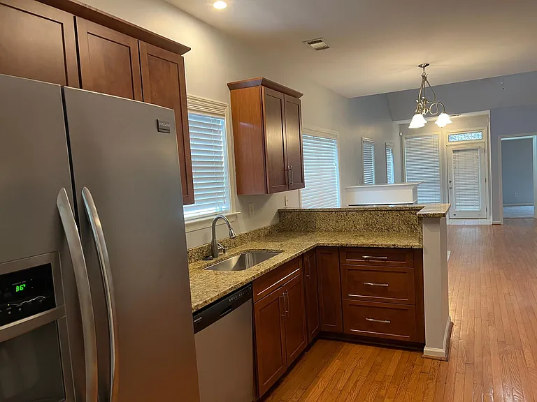 1076 Island Mist Cir — Photo 6