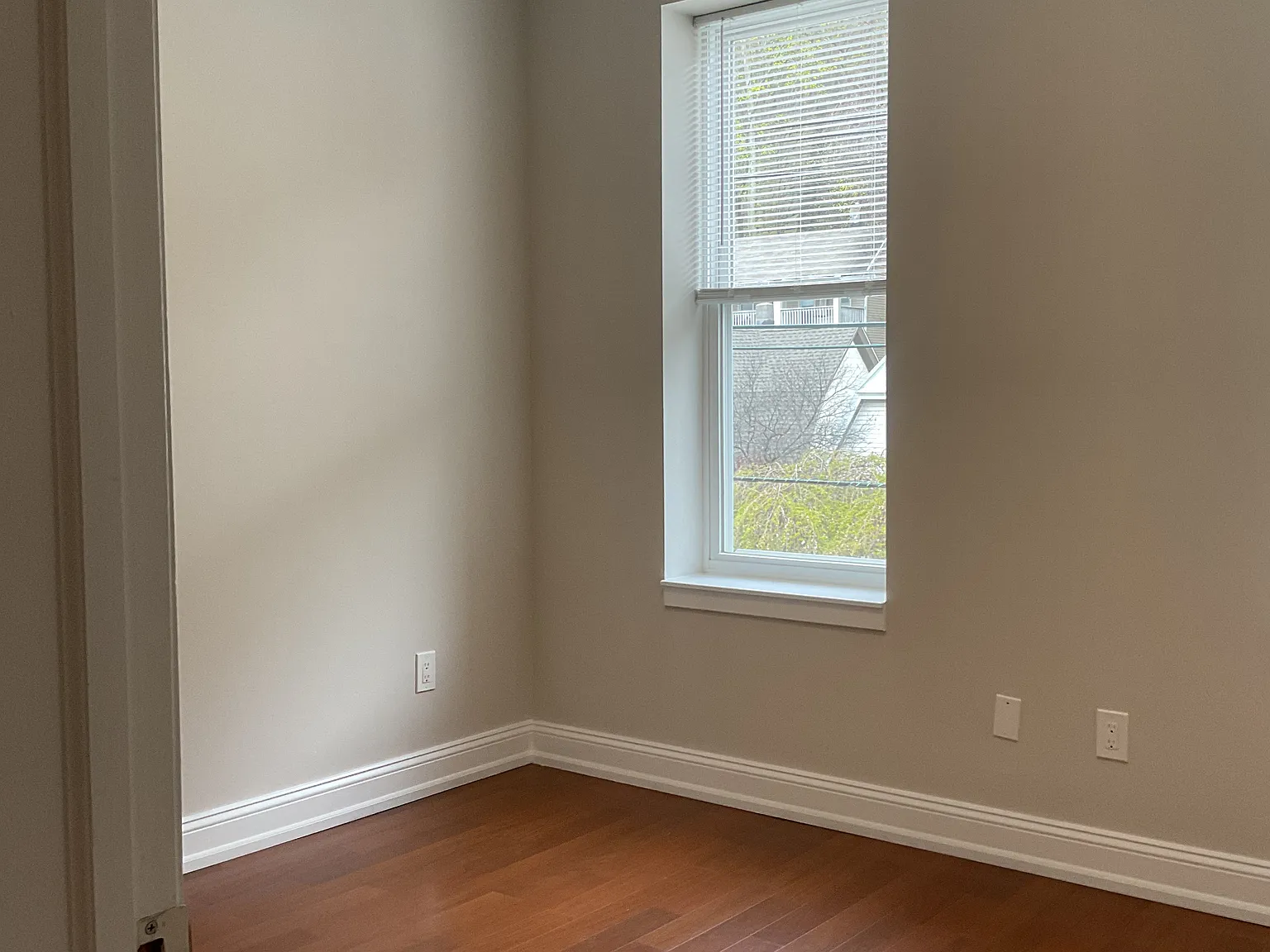 2 bed, 625 sqft, $2,295 — Photo 4