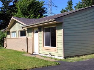 7850 Dubuque Rd, Clarkston, MI 48348