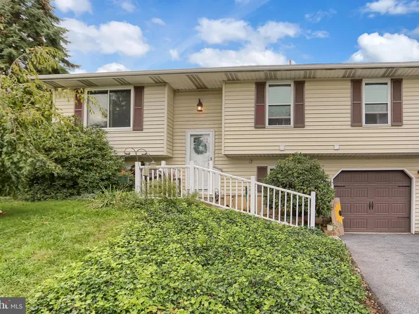522 Ryan Dr, Harrisburg, PA 17112