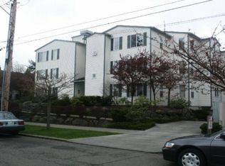117 20th Ave #1, Seattle, WA 98122