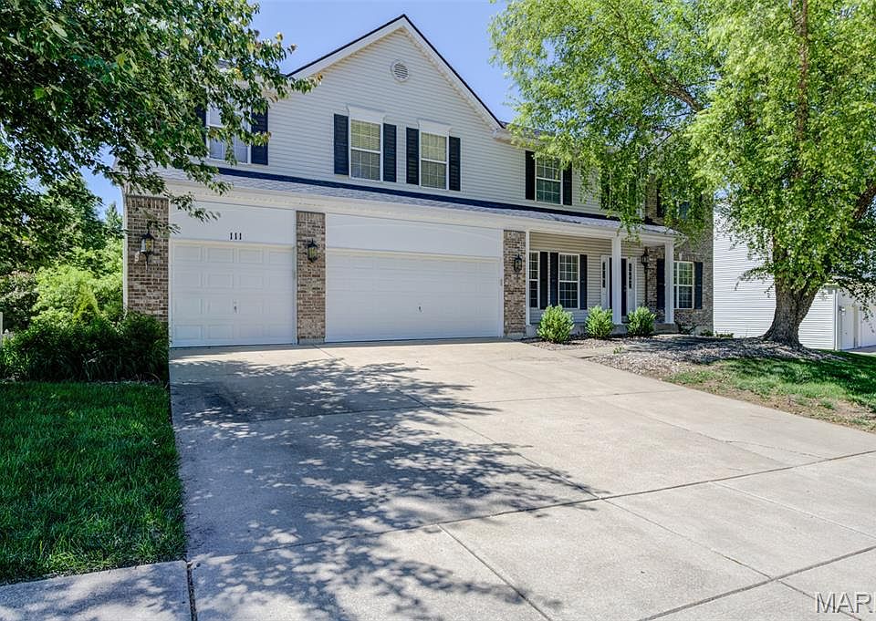 1st image of 111 Matthews Dr