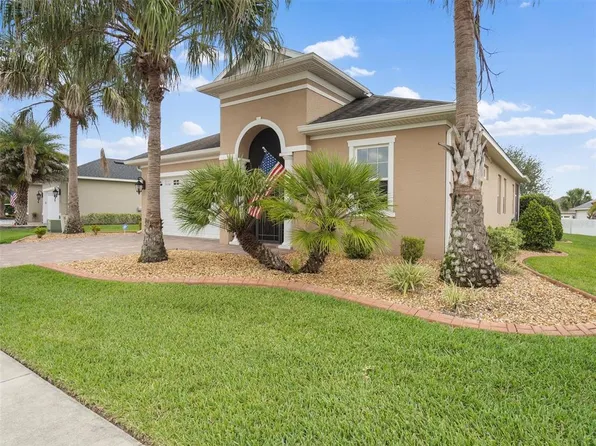 5011 Belted Kingfisher Dr, Oxford, FL 34484