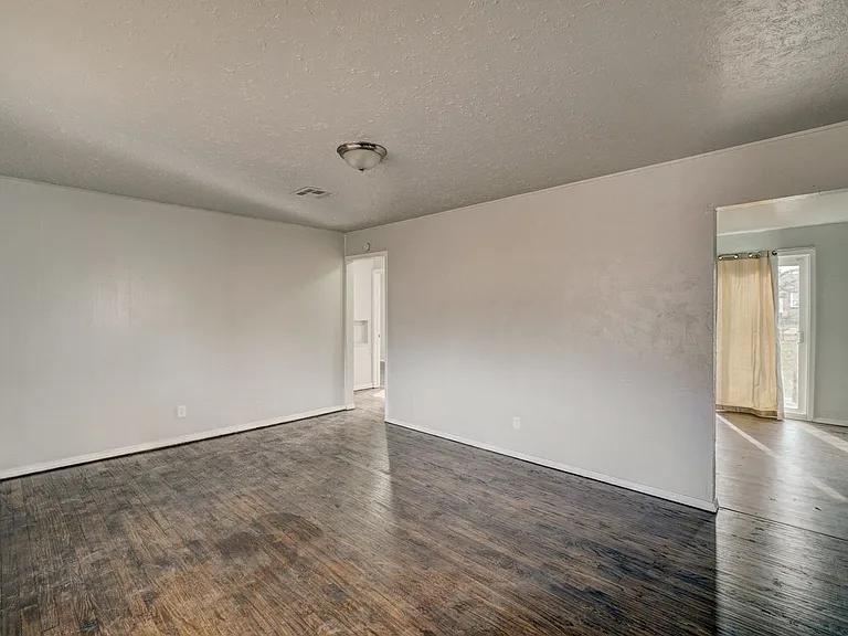 3900 Mallard Dr — Photo 25