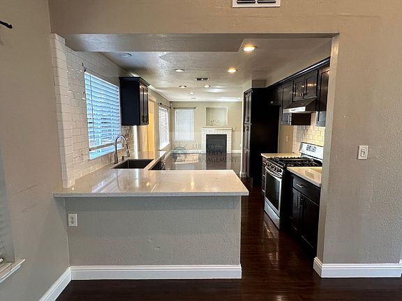 3rd image of 3279 Dietrich Ct