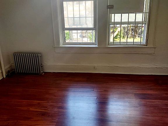 5th image of 346 Midwood St #1F