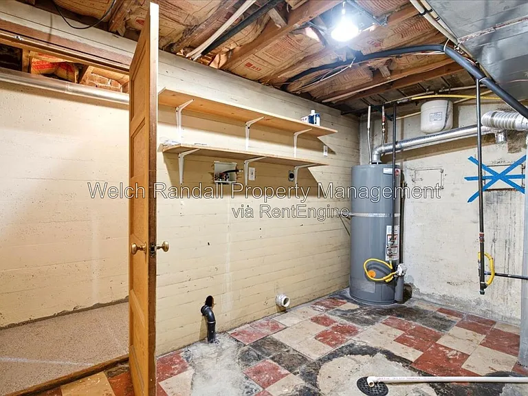 425 E Center St — Photo 24