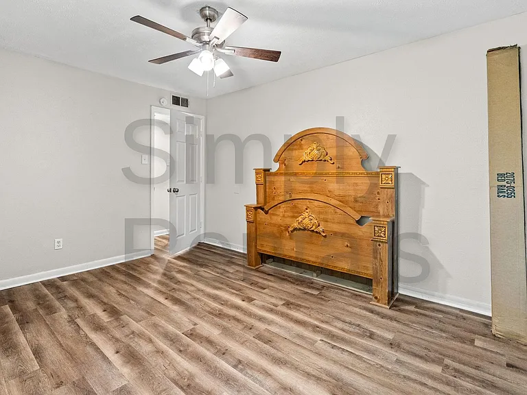 3513 Washington St — Photo 14