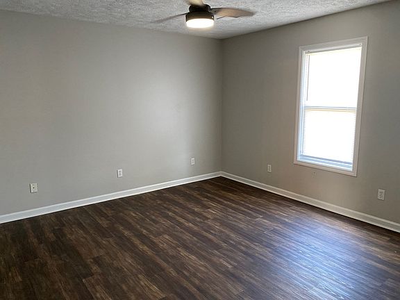 4th image of 107 Brueington Dr