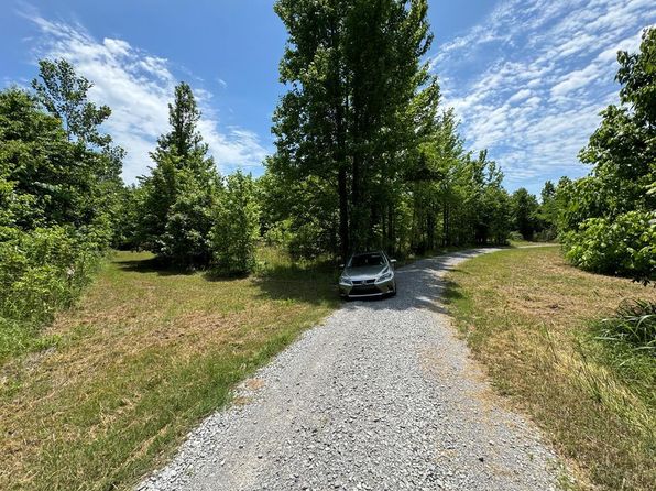 265 Roby Rd, Holcomb, MS 38940