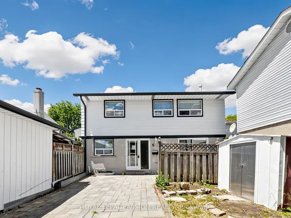 6 Hector Ct, Brampton, ON L6S 1P1