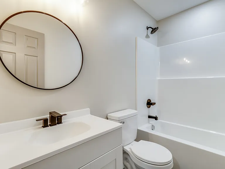 437 N Grove St #439 — Photo 17