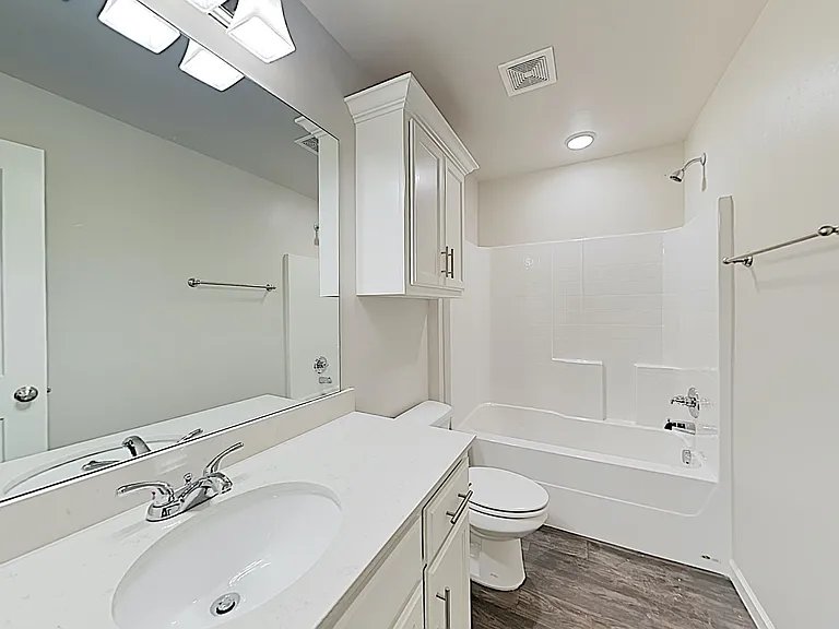 4906 Avion Ct — Photo 8