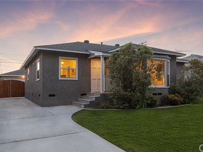 4529 Petaluma Ave, Lakewood, CA, 90713