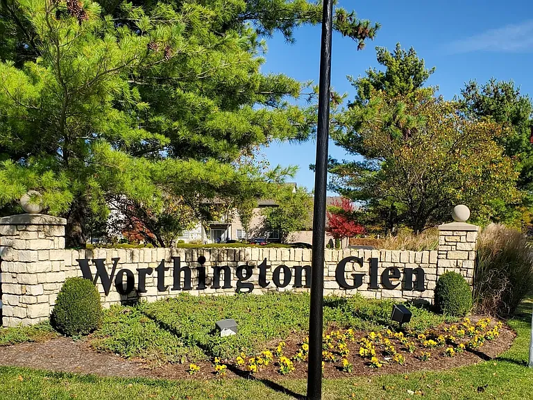 10405 Trotters Pointe Dr #204 — Photo 1