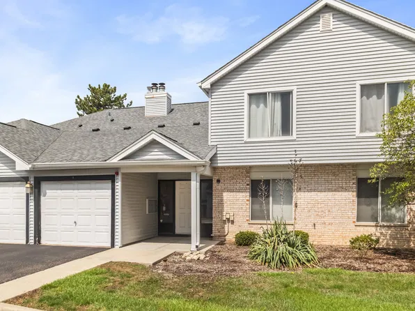 7010 Brighton Ct APT 204, Woodridge, IL 60517