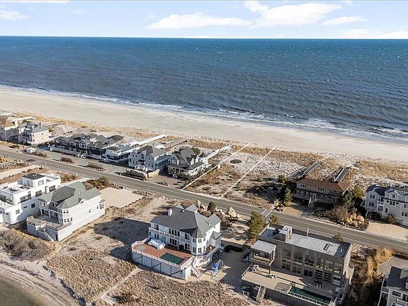 5th image of 699 Dune Road