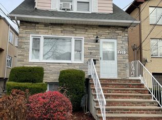 231 Warren Ave, Fort Lee, NJ 07024