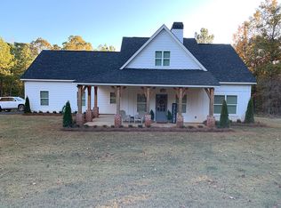 2764 Boxankle Rd, Forsyth, GA 31029