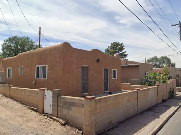 730 Agua Fria St, Santa Fe, NM 87501